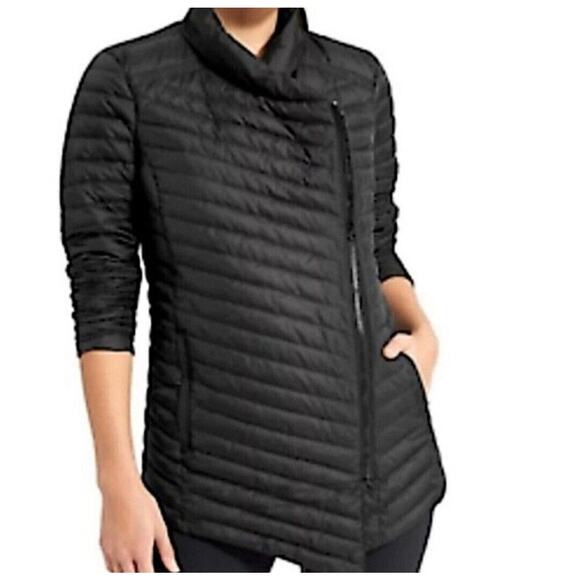 Athleta Down Puffer Coat Womens Small Black Asymmetrical Zip Lightweight Quilted - Picture 1 of 11